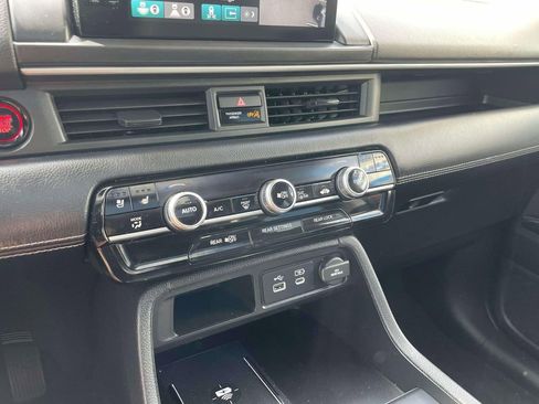 Certified 2023 Honda Pilot Elite image 32