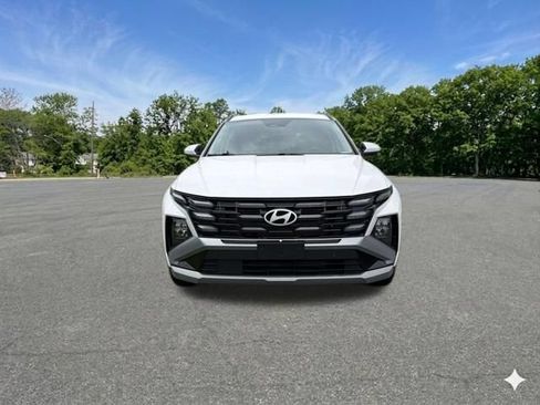 Used 2025 Hyundai Tucson SEL FWD image 3