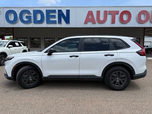 Used 2026 Honda CR-V TrailSport image 3