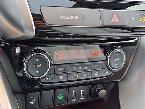 New 2026 Mitsubishi Eclipse Cross SEL image 12