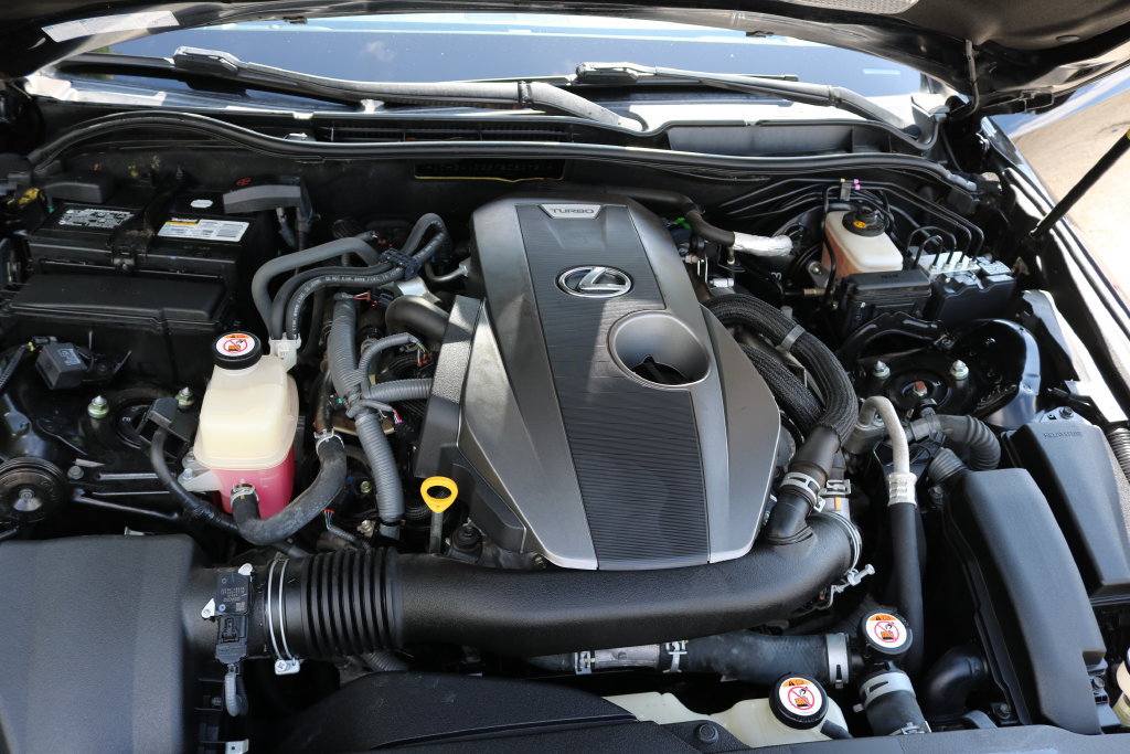 Used 2019 Lexus IS 300 w/ Premium Package RWD image 10