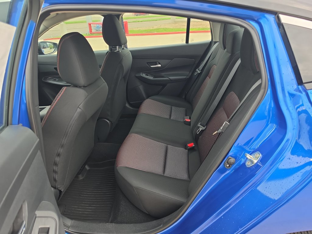New 2027 Nissan Sentra SR w/ Floor Mat Package FWD image 25