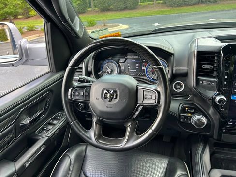 Used 2022 RAM 1500 Limited AWD/4WD image 93