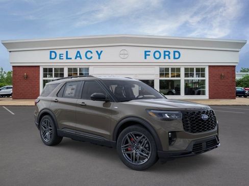 New 2026 Ford Explorer ST-Line w/ ST-Line Street Pack AWD/4WD image 1