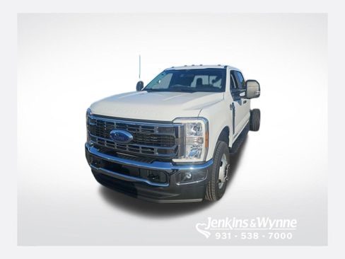 New 2026 Ford F350 XL w/ XL Chrome Package AWD/4WD image 1