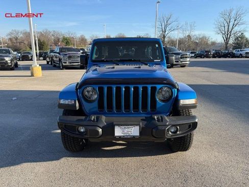 Used 2022 Jeep Wrangler Unlimited Sahara image 11