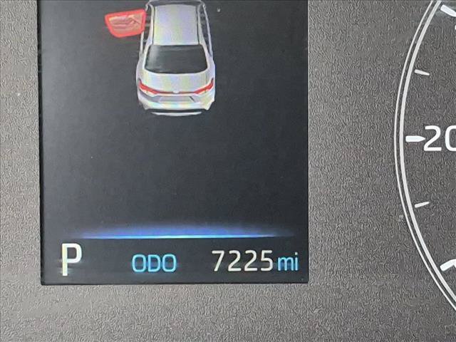 Used 2025 Toyota Corolla LE FWD image 11