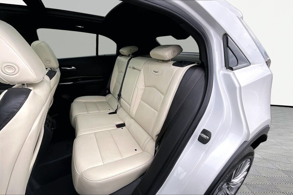 Used 2022 Cadillac XT4 Sport w/ Sun And Sound Package AWD/4WD image 25