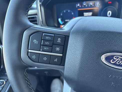 New 2026 Ford F350 Lariat w/ Black Appearance Package AWD/4WD image 24