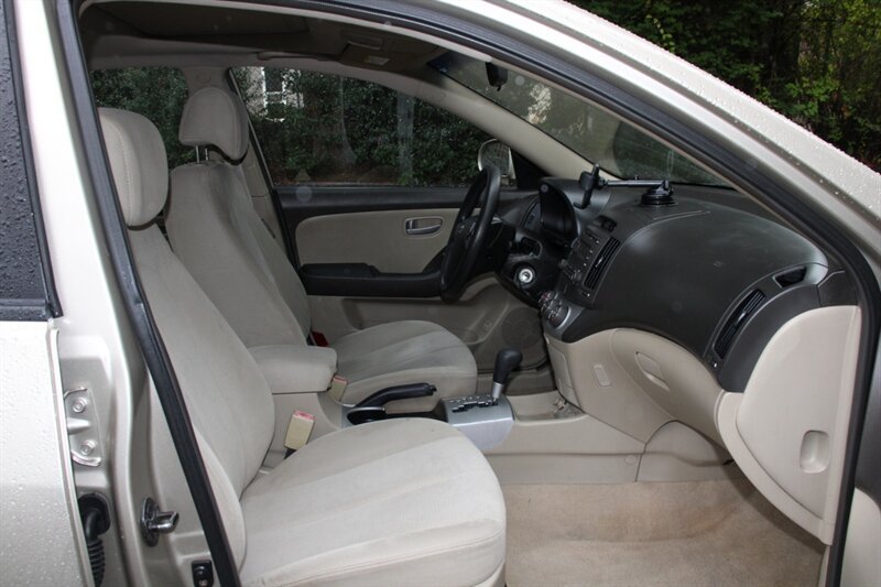 Used 2007 Hyundai Elantra GLS FWD image 14