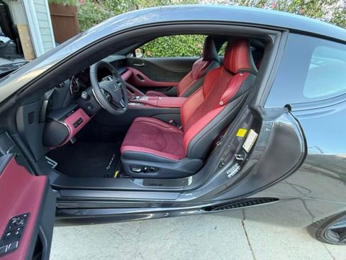 Used 2025 Lexus LC 500 Coupe image 5