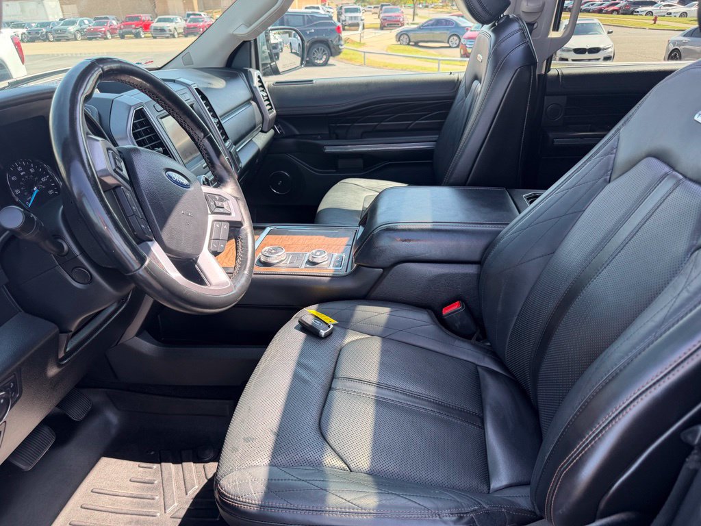 Used 2019 Ford Expedition Platinum AWD/4WD image 30