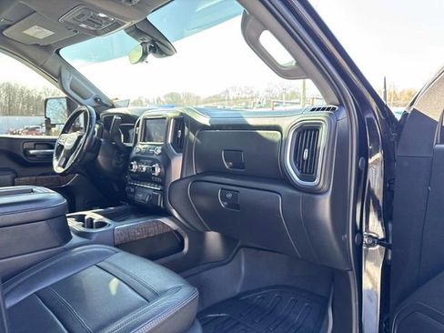 Used 2021 GMC Sierra 2500 Denali w/ Denali Ultimate Package image 27
