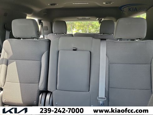 Used 2023 Chevrolet Tahoe LS RWD image 29