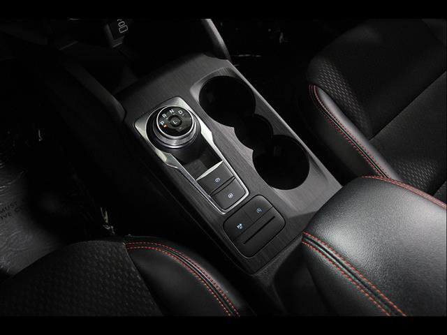 Used 2025 Ford Escape ST-Line Select AWD/4WD image 15