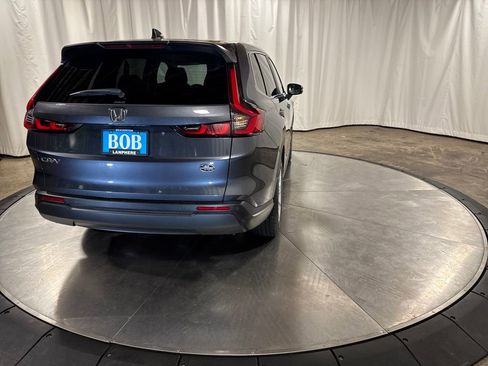 Used 2025 Honda CR-V EX-L image 8