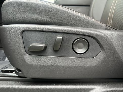 New 2026 Chevrolet Tahoe High Country image 13