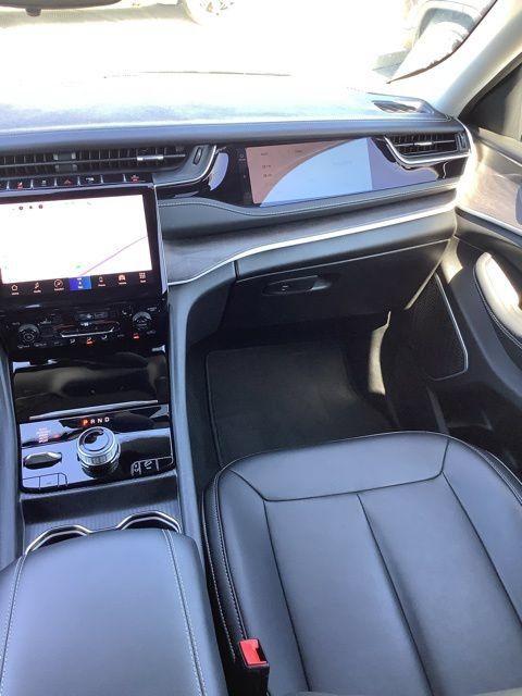 Certified 2023 Jeep Grand Cherokee 4WD 4xe image 19