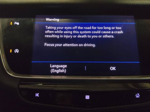 Used 2020 Cadillac XT5 Premium Luxury FWD image 25