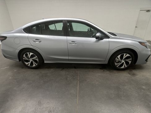 Certified 2025 Subaru Legacy Premium image 9