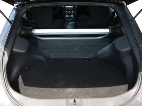 Used 2014 Nissan 370Z Coupe RWD image 14