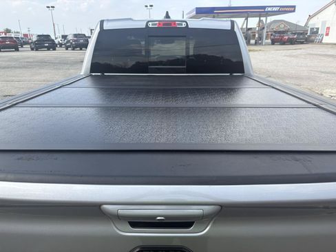 Used 2021 RAM 1500 Big Horn AWD/4WD image 12