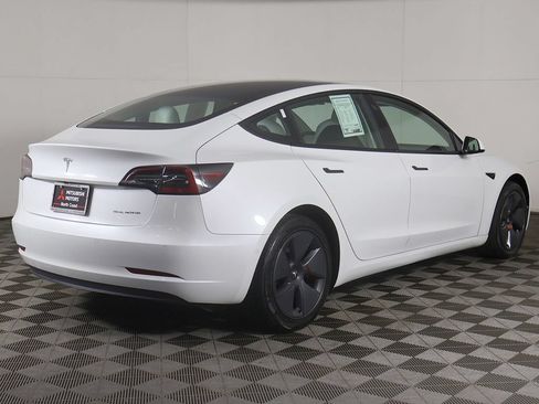 Used 2022 Tesla Model 3 Long Range AWD/4WD image 10