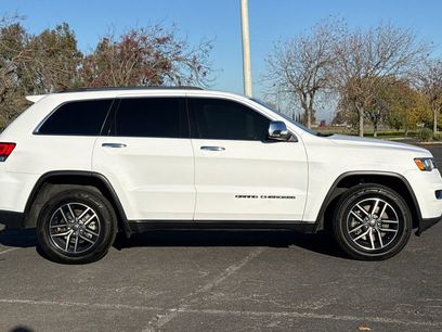 Used 2021 Jeep Grand Cherokee Limited w/ Luxury Group II