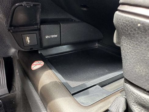 Used 2023 Toyota Camry SE FWD image 22