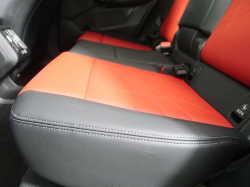 Certified 2025 BMW X2 xDrive28i image 14