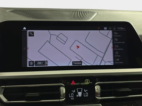 Used 2021 BMW 330i xDrive Sedan w/ Premium Package AWD/4WD image 23