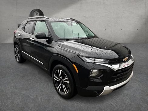 Used 2023 Chevrolet TrailBlazer LT FWD image 4