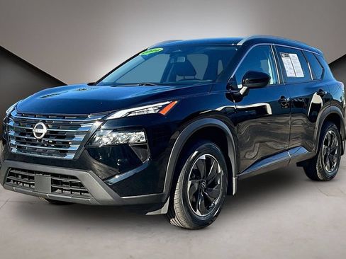 Certified 2024 Nissan Rogue SV w/ SV Premium Package AWD/4WD image 3