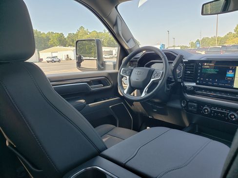 New 2026 Chevrolet Silverado 2500 LT w/ Trail Boss Package AWD/4WD image 38