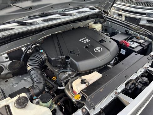 Used 2007 Toyota FJ Cruiser Base image 20