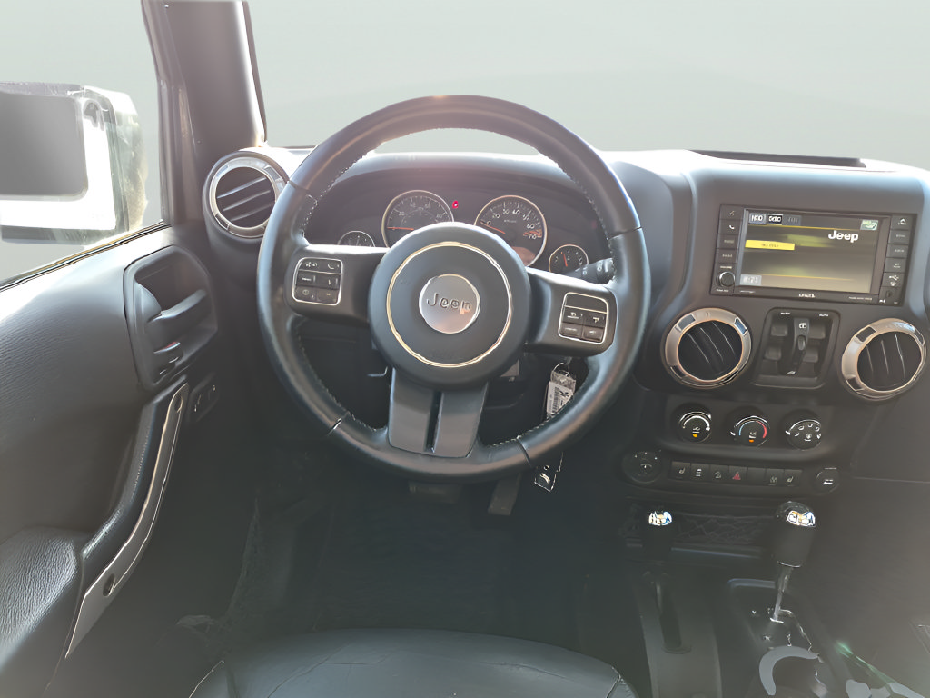 Used 2016 Jeep Wrangler Unlimited Sahara AWD/4WD image 30