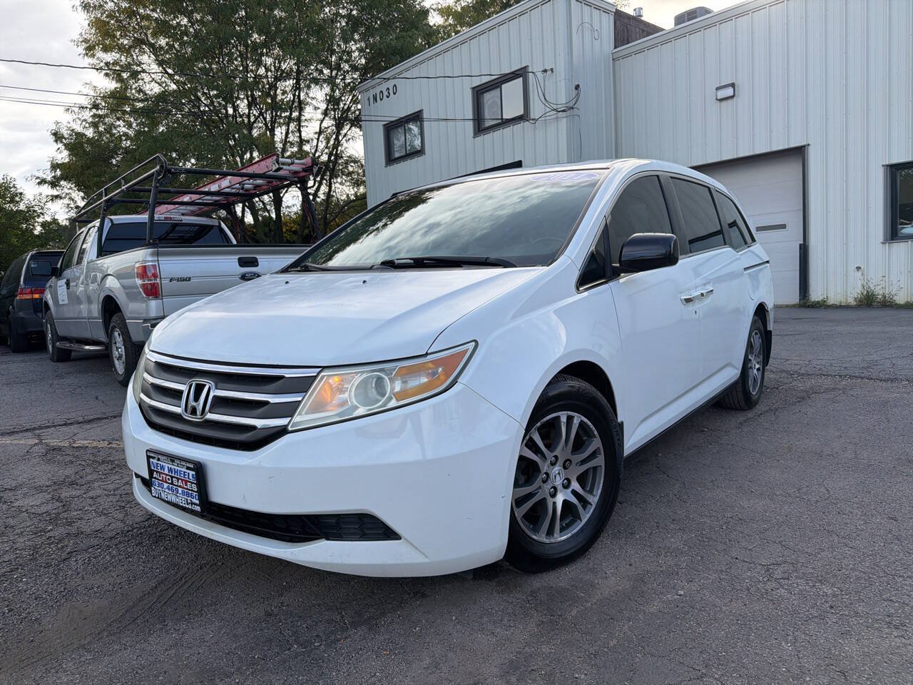 Used 2011 Honda Odyssey EX-L image 1