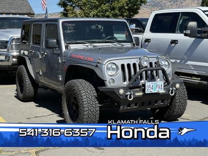 Used 2015 Jeep Wrangler Unlimited Rubicon w/ Connectivity Group