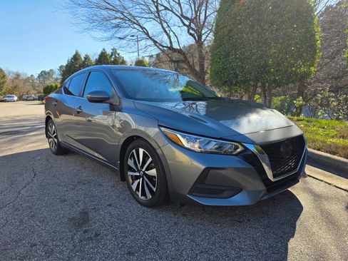 Used 2021 Nissan Sentra SV w/ SV Premium Package image 7