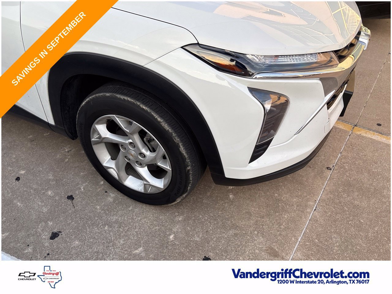 Used 2024 Chevrolet Trax LS w/ LS Convenience Package FWD image 5