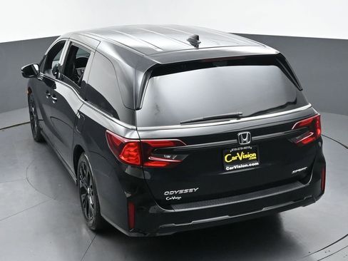 Used 2025 Honda Odyssey Sport-L image 37