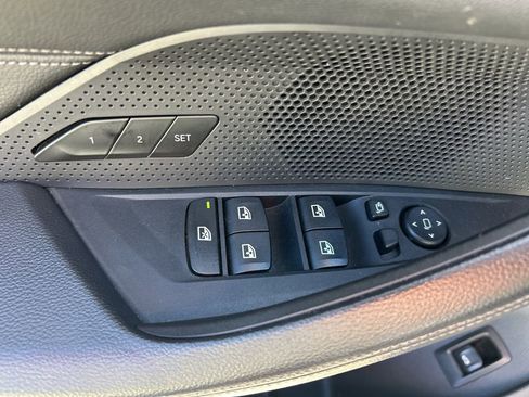 Used 2024 BMW i4 xDrive40i image 19