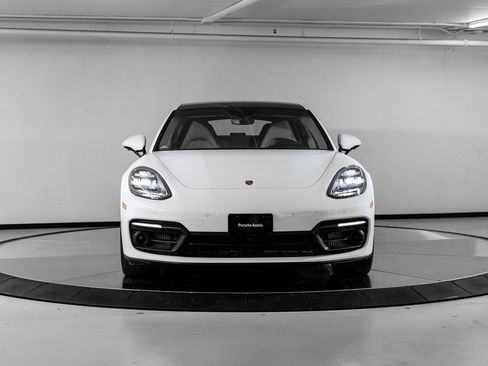 Certified 2023 Porsche Panamera 4S image 10