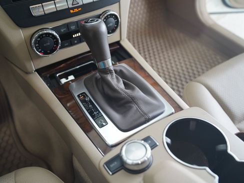Used 2012 Mercedes-Benz C 300 4MATIC Sedan image 21