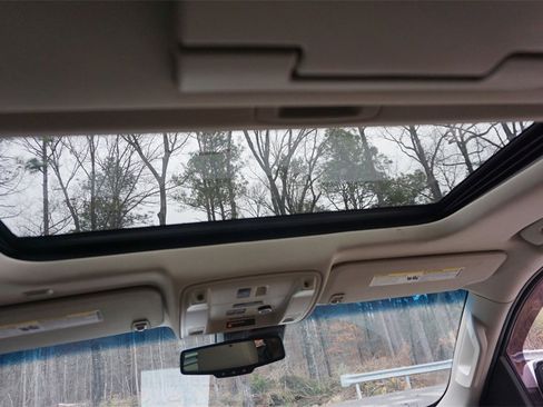 Used 2015 GMC Yukon Denali w/ Open Road Package image 13