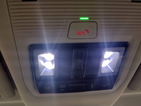 New 2025 Volkswagen ID. Buzz 1st Edition image 37