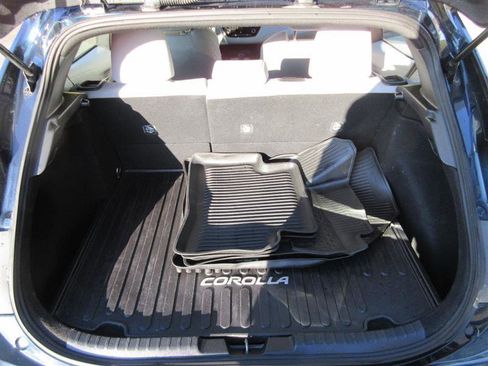 Used 2019 Toyota Corolla SE image 6