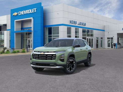 New 2026 Chevrolet Equinox LT w/ Convenience Package II image 32