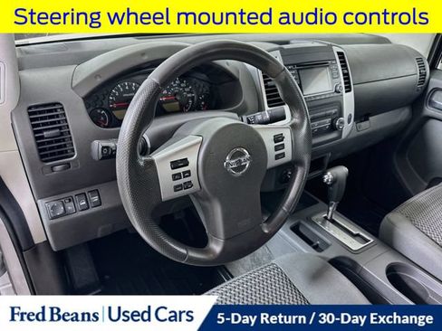 Used 2017 Nissan Frontier SV AWD/4WD image 12