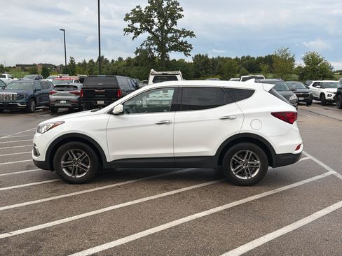 Used 2017 Hyundai Santa Fe Sport AWD/4WD image 2